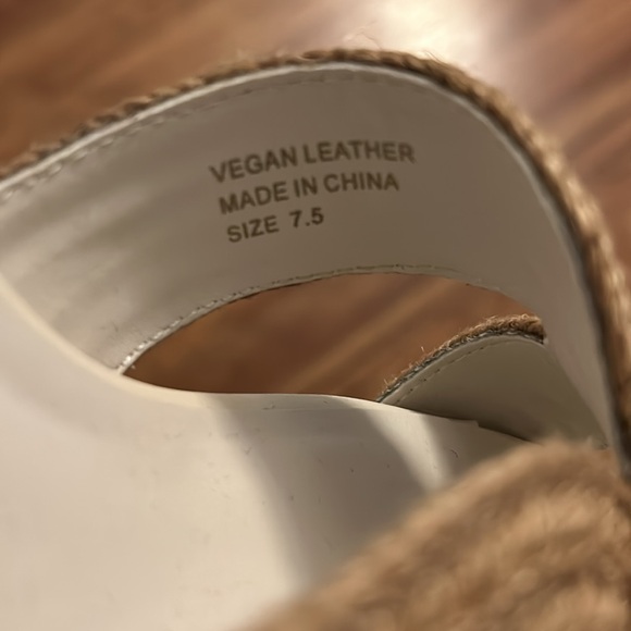 Oasis Society Raffia Heels - Picture 3 of 7